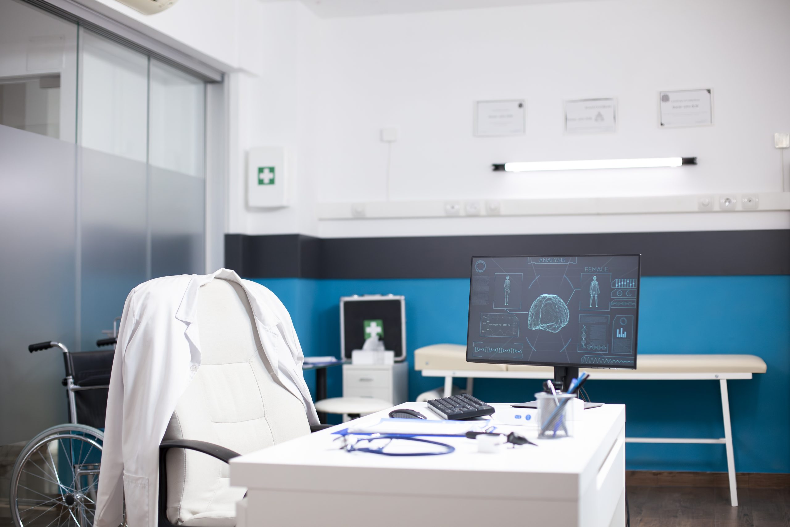 Quer saber como equiparar clínica a hospital e pagar menos imposto? Descubra soluções para otimizar sua gestão tributária e financeira.