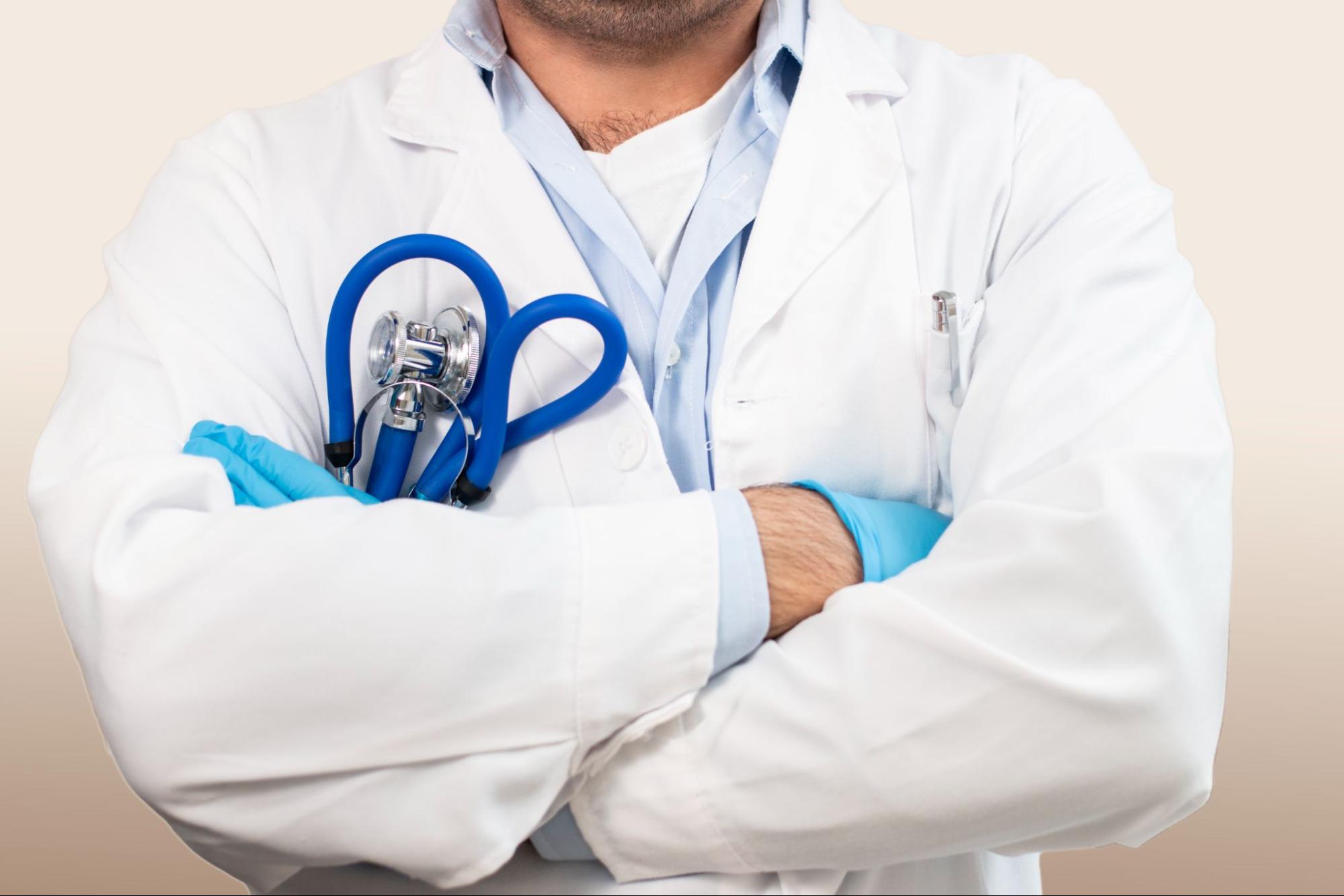 Contabilidade especializada para médicos é essencial para pagar menos impostos. Sua clínica está aproveitando todos os benefícios fiscais?