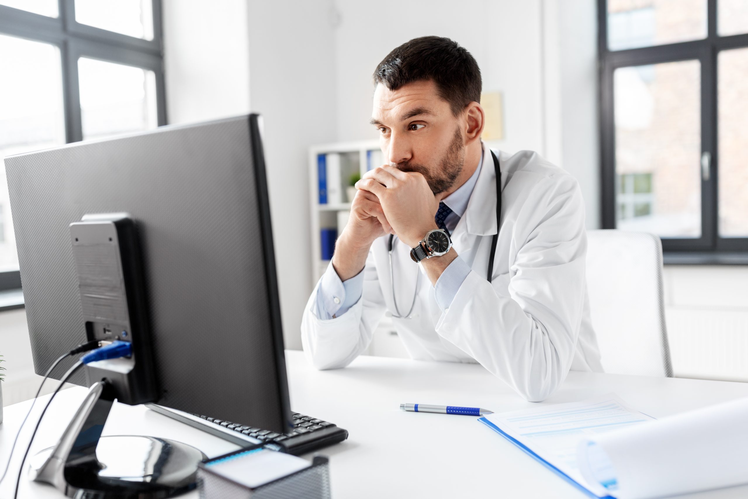 médico pessoa física ou jurídica